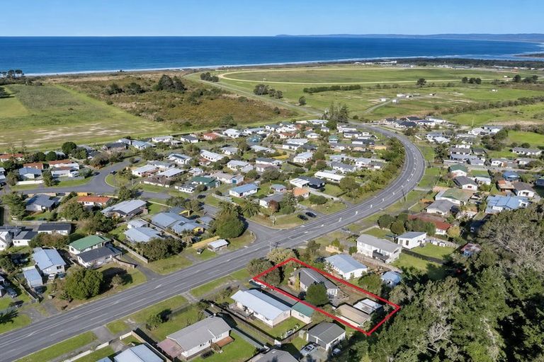 Photo of property in 50 Peter Snell Road, Ruakaka, 0116