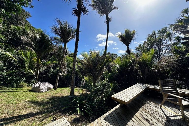 Photo of property in 12 Sylvan Glade, Piha, 0772