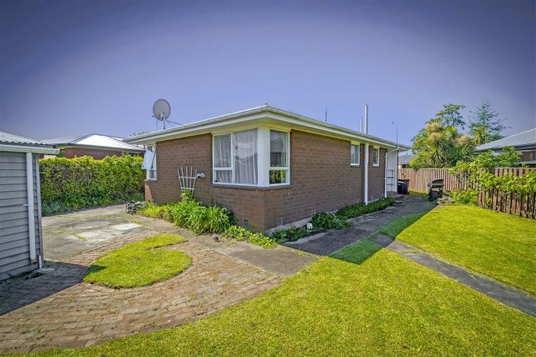 Photo of property in 15 Clydesdale Street, Woolston, Christchurch, 8062