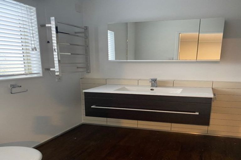 Photo of property in 22e Hunter Street, Hamilton Lake, Hamilton, 3204