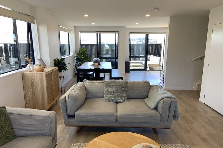 Photo of property in 4 Kaman Seasprite Road, Hobsonville, Auckland, 0616