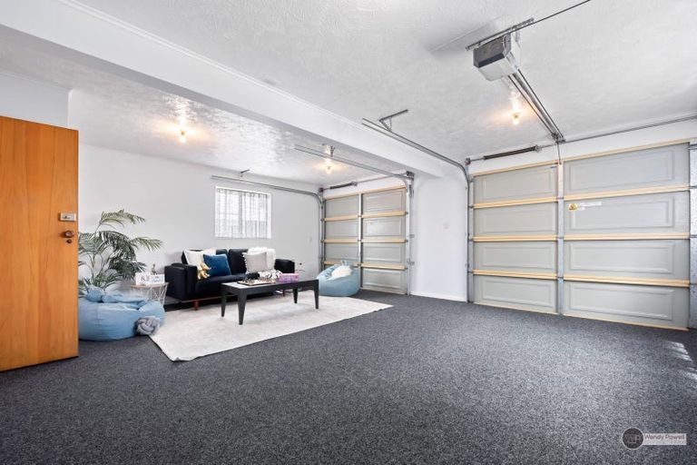 Photo of property in 34 Mcenroe Grove, Naenae, Lower Hutt, 5011