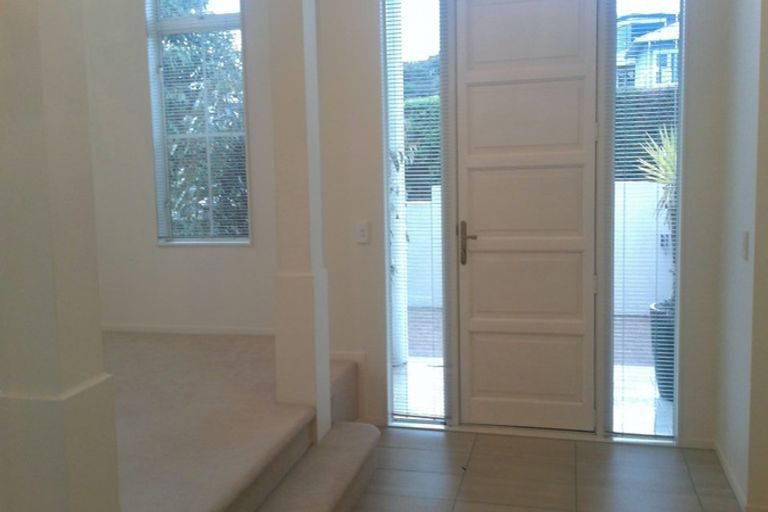 Photo of property in 1 Kurupae Road, Hilltop, Taupo, 3330