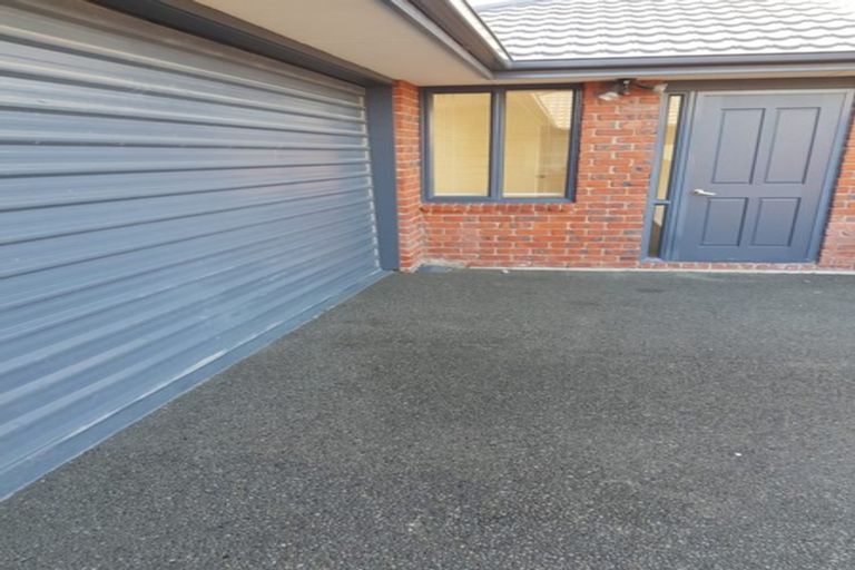 Photo of property in 83 Grafton Street, Waltham, Christchurch, 8011