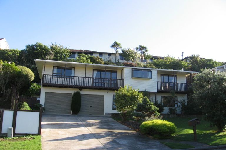 Photo of property in 3 Pony Grove, Churton Park, Wellington, 6037