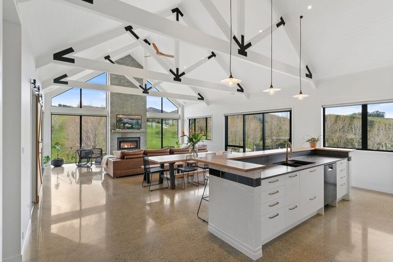 Photo of property in 34 Waiotahi Drive, Mangawhai, Kaiwaka, 0573
