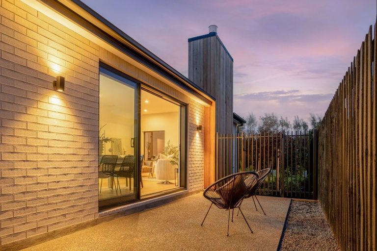 Photo of property in 54 Metehau Street, Marshland, Christchurch, 8083