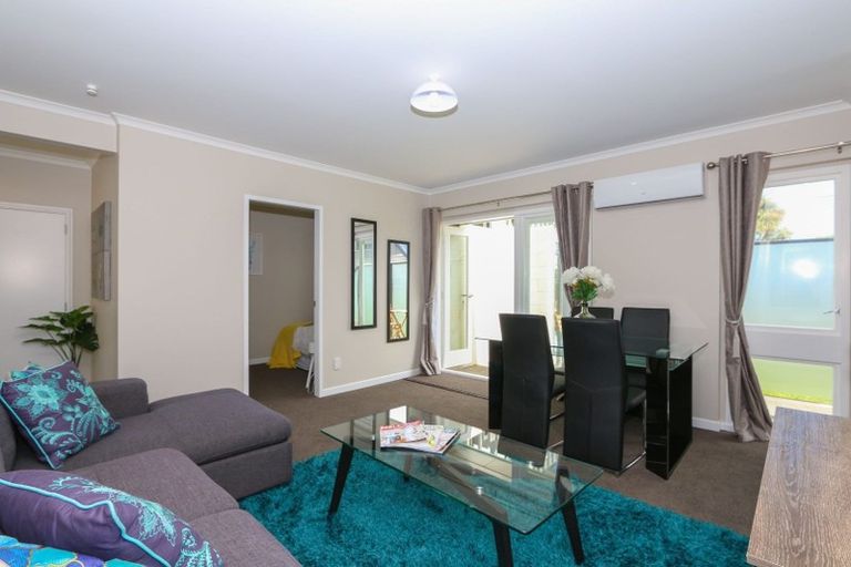 Photo of property in 1/23 Campbell Street, Karori, Wellington, 6012
