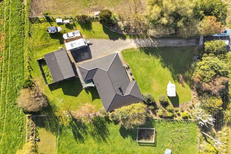 Photo of property in 224 Aranui Road, Kairanga, Palmerston North, 4475