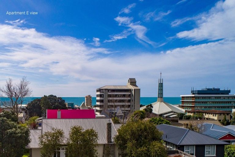 Photo of property in 55 Dawson Street, New Plymouth, 4310