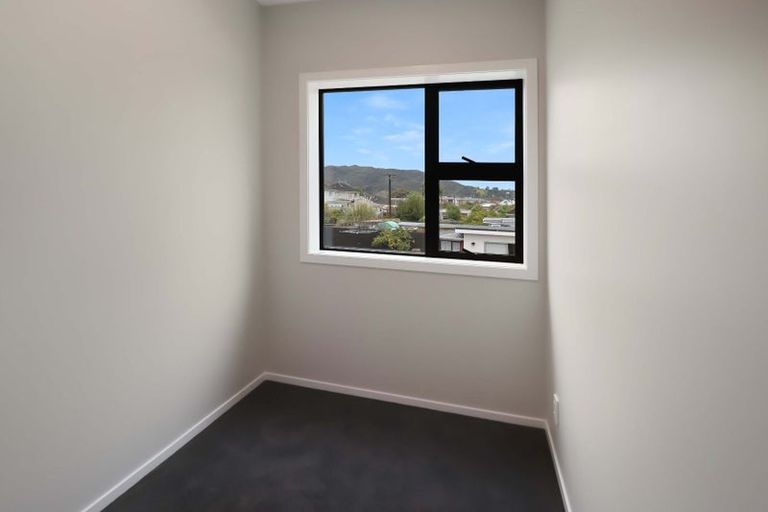 Photo of property in 107 Hewer Crescent, Naenae, Lower Hutt, 5011