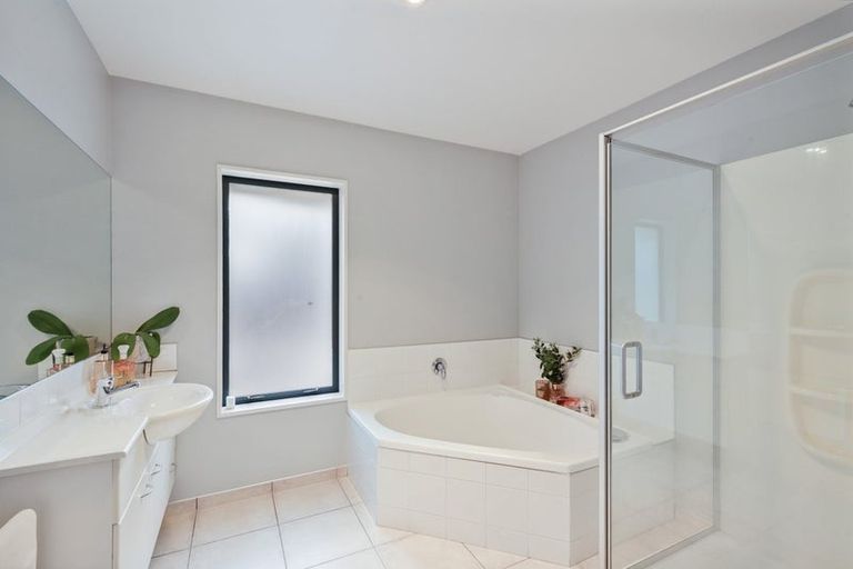 Photo of property in 37 Enverton Drive, Rangiora, 7400