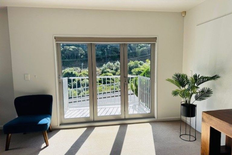 Photo of property in 17u1 Blackbridge Road, Wadestown, Wellington, 6012