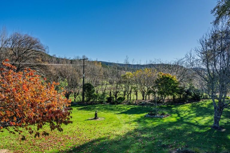 Photo of property in 68 Hiwipango Road, Belgrove, Wakefield, 7095