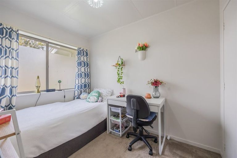 Photo of property in 5/98 Birkdale Road, Birkdale, Auckland, 0626