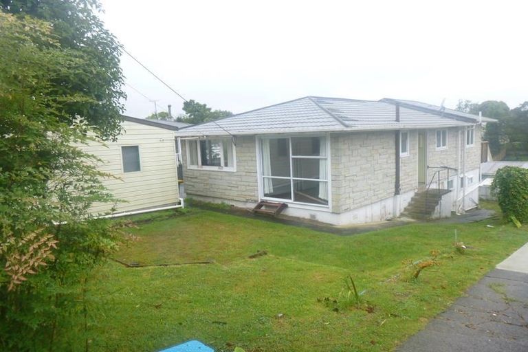 Photo of property in 28 Forest Hill Road, Henderson, Auckland, 0612