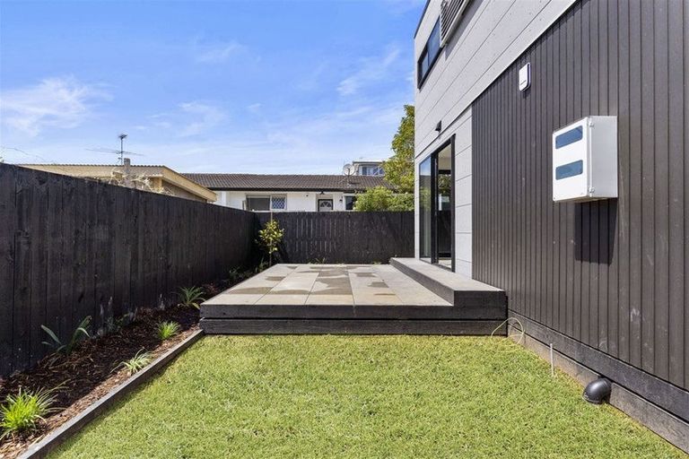 Photo of property in 40e Kenderdine Road, Papatoetoe, Auckland, 2025