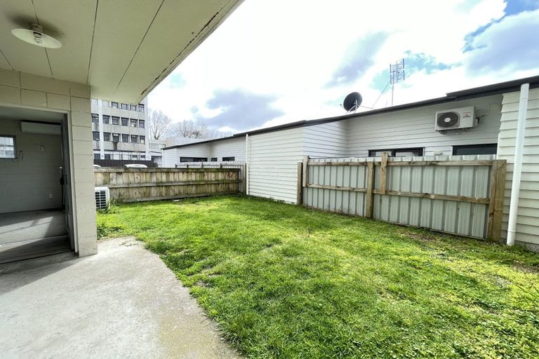 Photo of property in 8 Anzac Parade, Hamilton Central, Hamilton, 3204