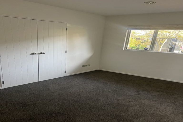 Photo of property in 2/48a Taharoto Road, Takapuna, Auckland, 0622