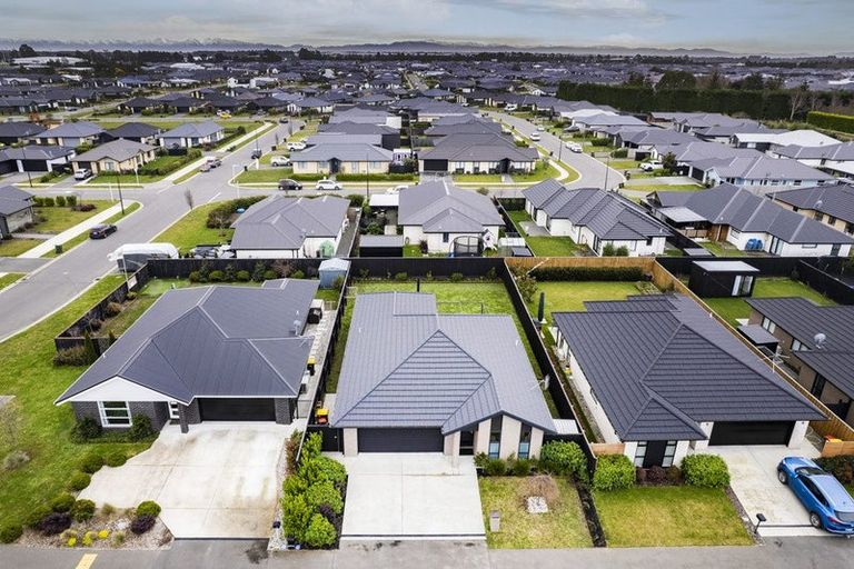 Photo of property in 27 Ed Hillary Drive, Rolleston, 7615