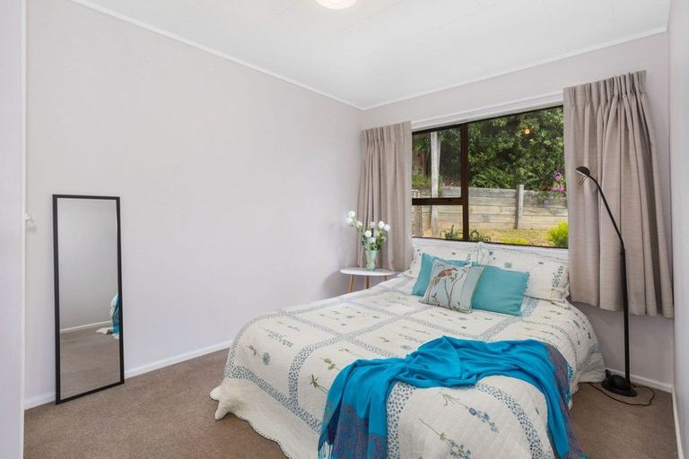 Photo of property in 16 Transom Close, Whitby, Porirua, 5024