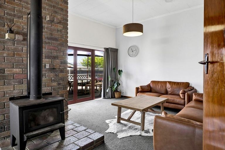 Photo of property in 3 Morrissey Street, Hawera, 4610