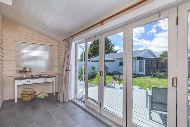 Photo of property in 56 Queenwood Road, Levin, 5510