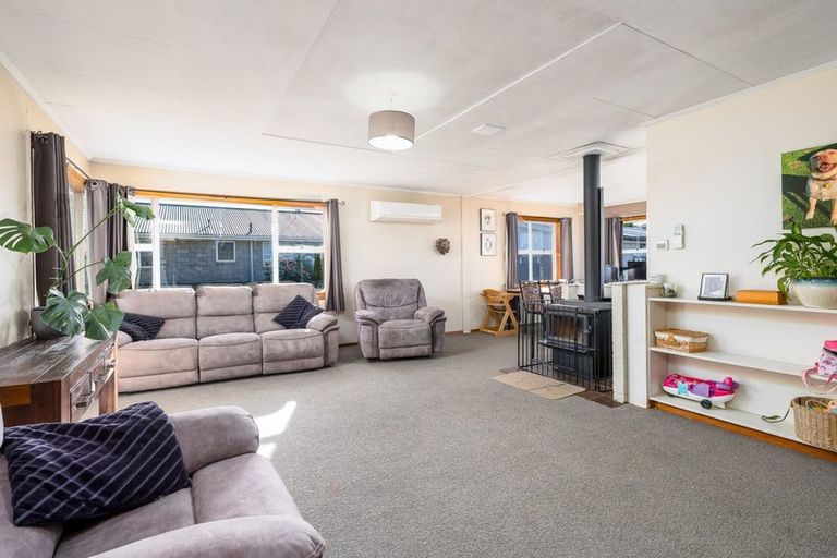 Photo of property in 8 Balmoral Street, Waimate, 7924