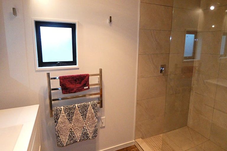 Photo of property in 1a Menzies Street, Westport, 7825