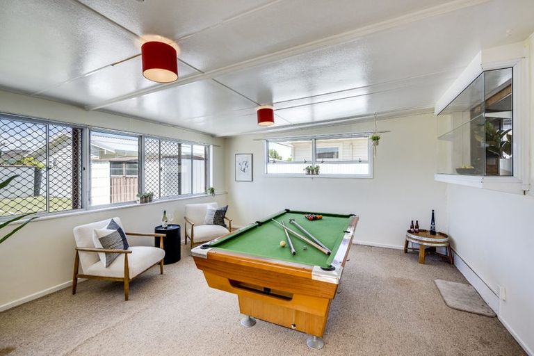 Photo of property in 42 King Street, Taradale, Napier, 4112