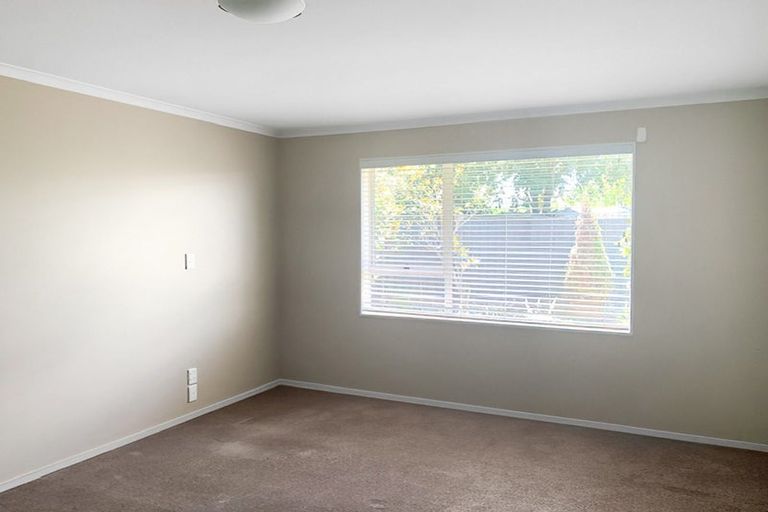 Photo of property in 22a Lowe Place, Rangiora, 7400