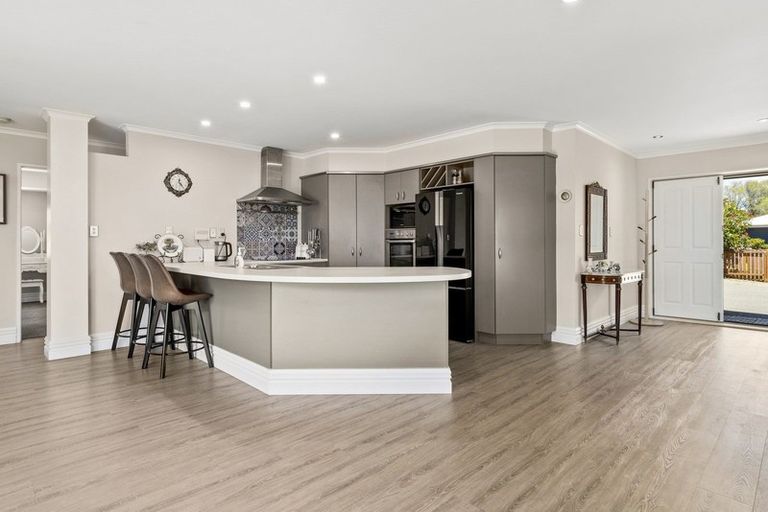 Photo of property in 74 Orion Drive, Welcome Bay, Tauranga, 3112