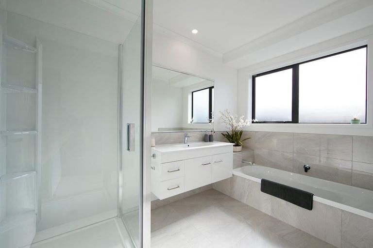 Photo of property in 33 Sycamore Drive, Te Kamo, 0112