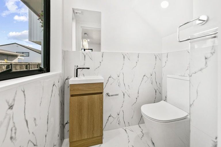 Photo of property in 6c Pikitea Road, Mangere Bridge, Auckland, 2022