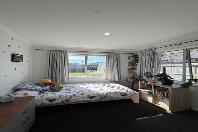 Photo of property in 3 Leet Crescent, Papamoa Beach, Papamoa, 3118