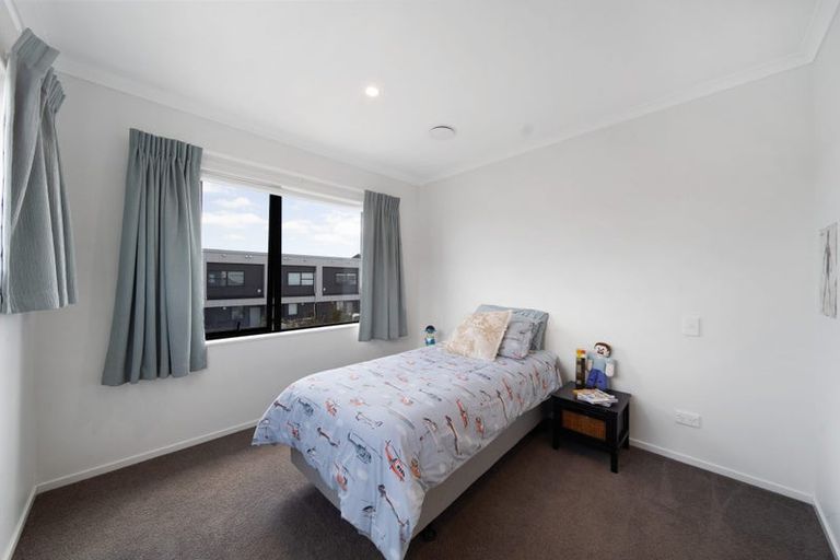 Photo of property in 4 Orona Place, Takanini, 2112