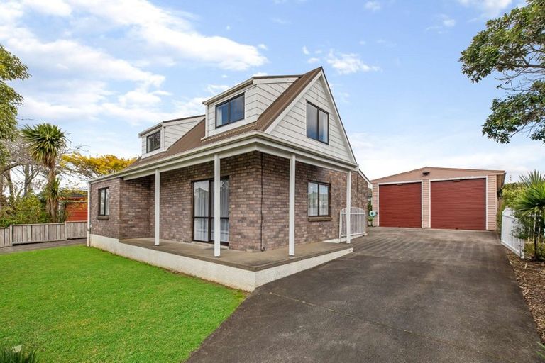 Photo of property in 9 Puriri Road, Pukekohe, 2120