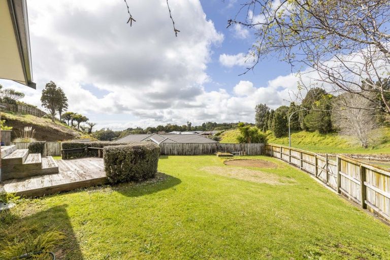 Photo of property in 5 Rotokare Crescent, Whalers Gate, New Plymouth, 4310