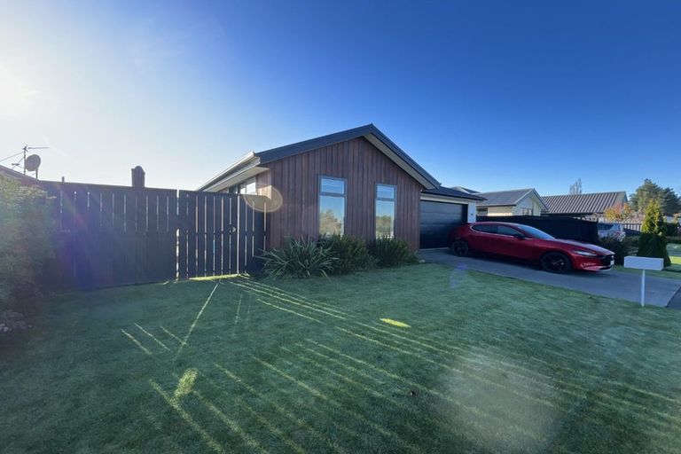 Photo of property in 18 Borderdale Street, Belfast, Christchurch, 8051