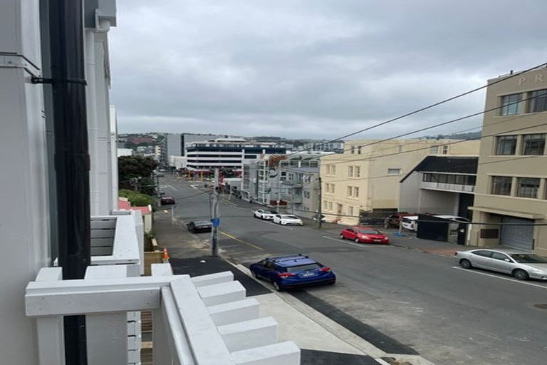 Photo of property in 30u5 Pirie Street, Mount Victoria, Wellington, 6011