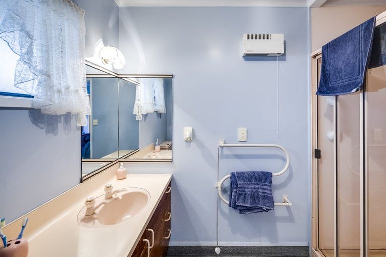 Photo of property in 32 Kotuku Place, Taradale, Napier, 4112