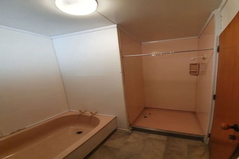 Photo of property in 270c Patumahoe Road, Pukekohe, 2678