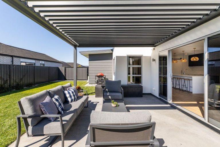 Photo of property in 20 Dinneen Close, Frimley, Hastings, 4120