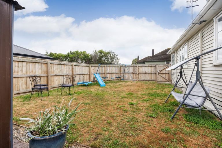 Photo of property in 14 Humber Street, Roslyn, Palmerston North, 4414