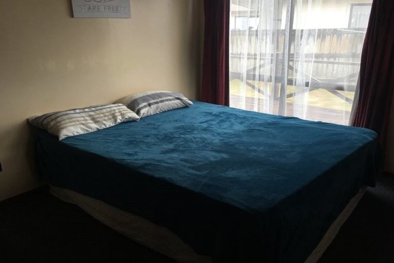 Photo of property in 180 Old Wairoa Road, Papakura, 2110