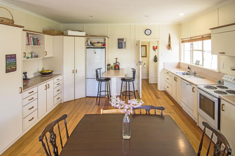 Photo of property in 130 Colombo Road, Masterton, 5810