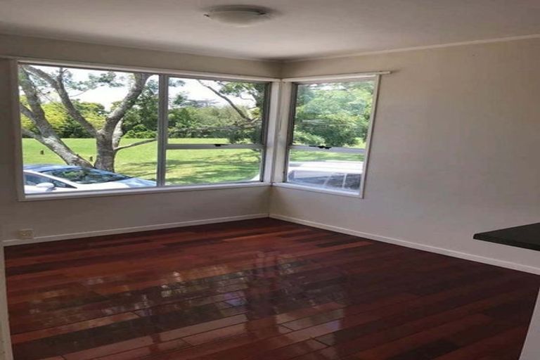 Photo of property in 15 Pixie Place, Pakuranga Heights, Auckland, 2010