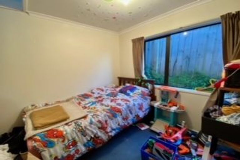 Photo of property in 280 Queens Drive, Lyall Bay, Wellington, 6022