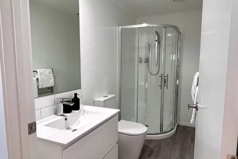 Photo of property in 11u4 Steele Road, Forest Lake, Hamilton, 3200