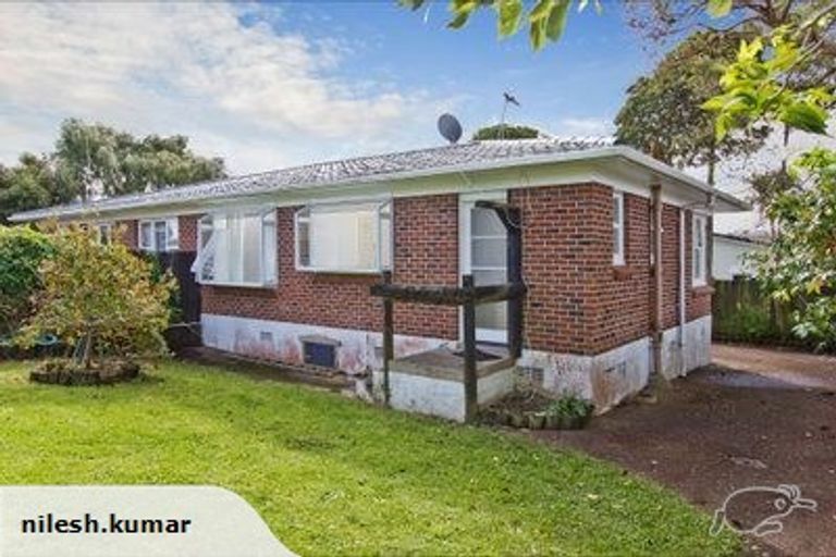 Photo of property in 1/16 Parker Avenue, New Lynn, Auckland, 0600